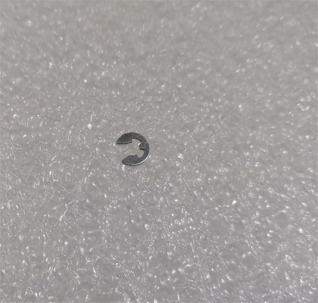 E-Shaped Circlip (6 mm)